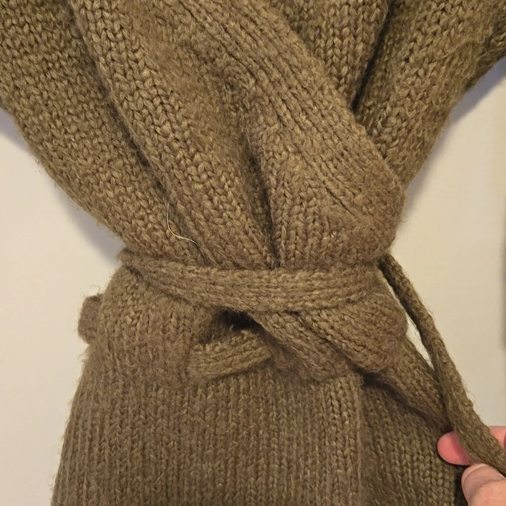 Yoga wrap sweater. - Picture 3 of 7